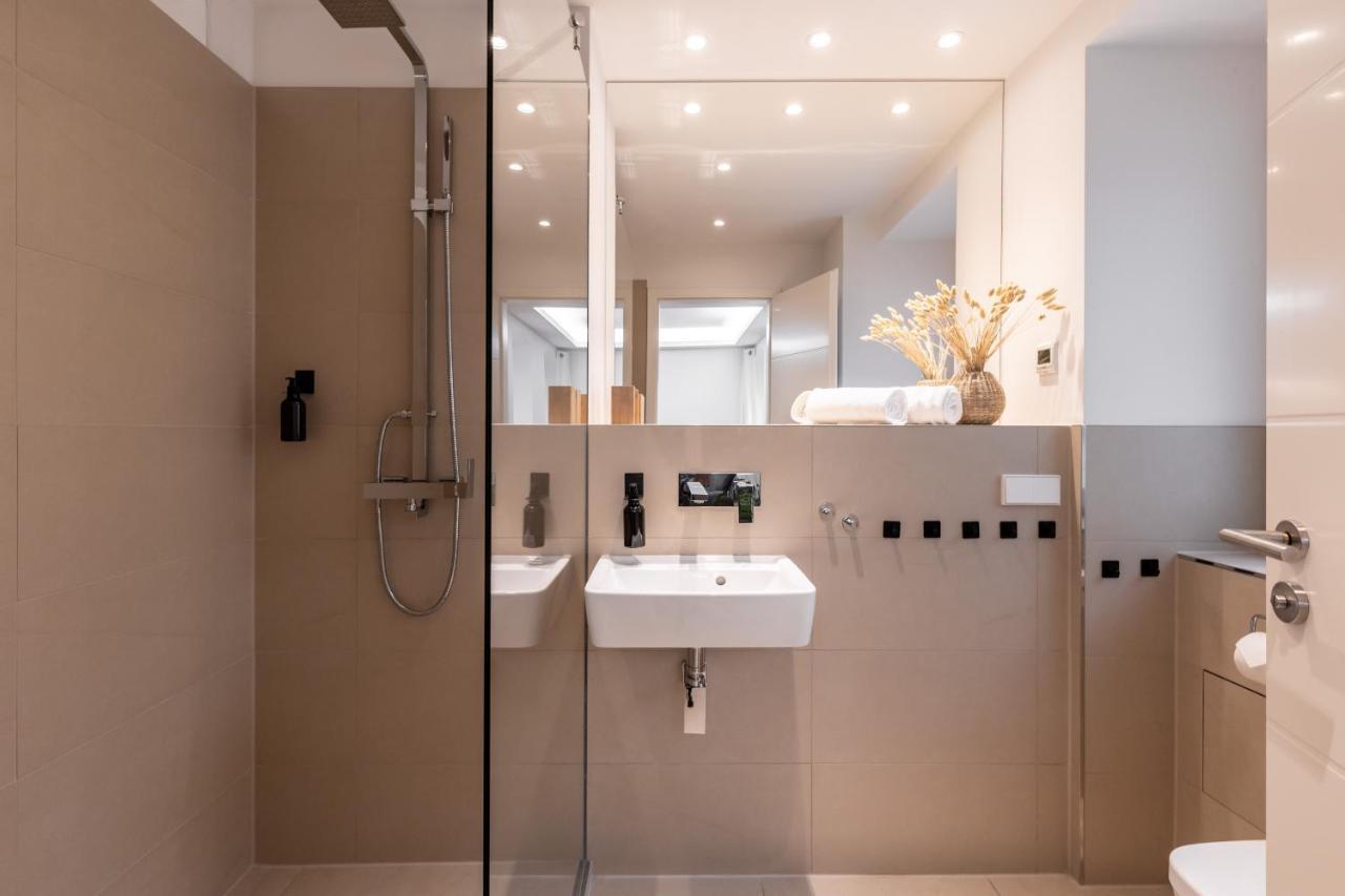 Spacious Apartment In Hemholtzkiez Prenzlauer Berg For 8 People Hiddenseer Berlin Zewnętrze zdjęcie
