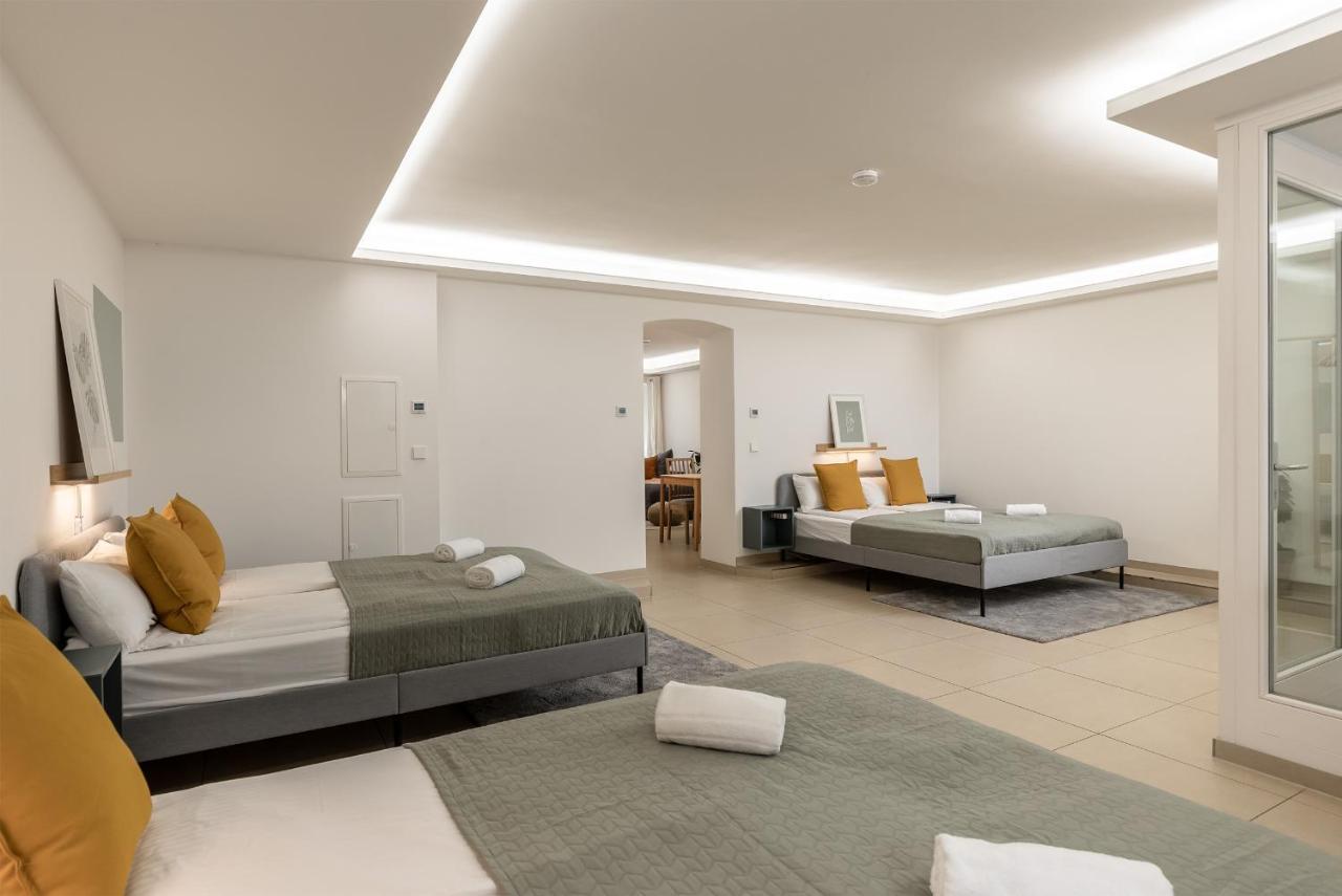 Spacious Apartment In Hemholtzkiez Prenzlauer Berg For 8 People Hiddenseer Berlin Zewnętrze zdjęcie