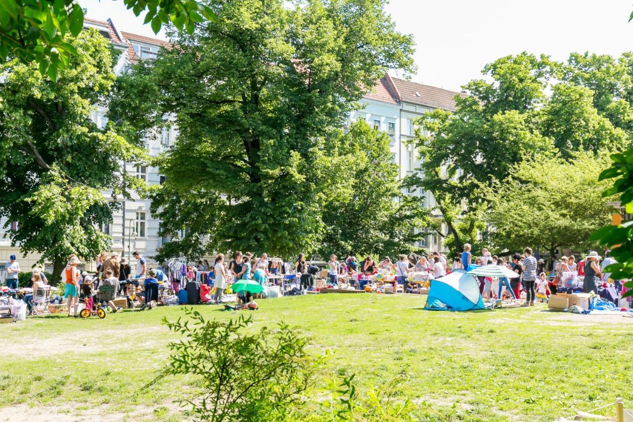 Spacious Apartment In Hemholtzkiez Prenzlauer Berg For 8 People Hiddenseer Berlin Zewnętrze zdjęcie